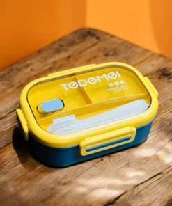 Alternative view of 2 Partition Lunch Box with Cutleries