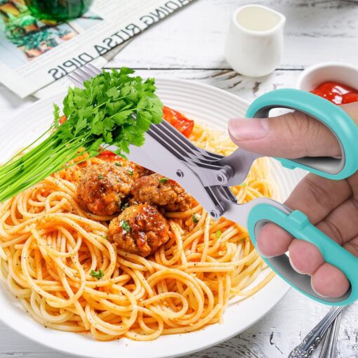 Multiple Scissors with Comb