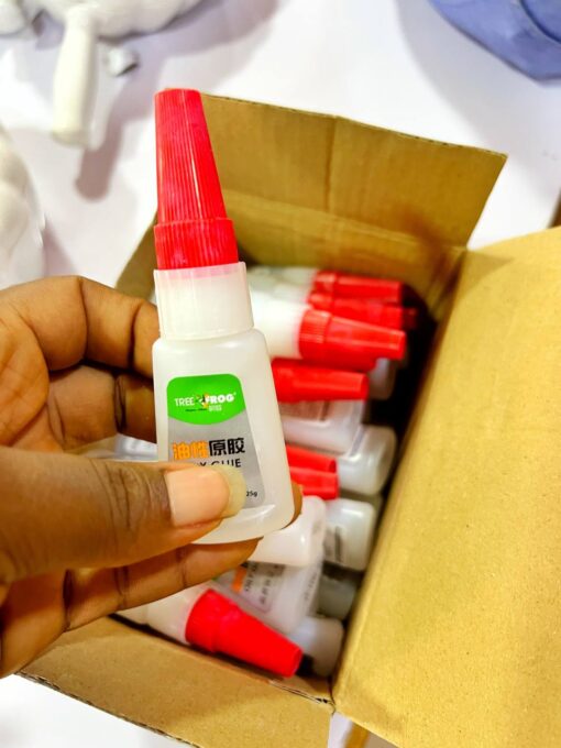 Oily Glue - Image 2