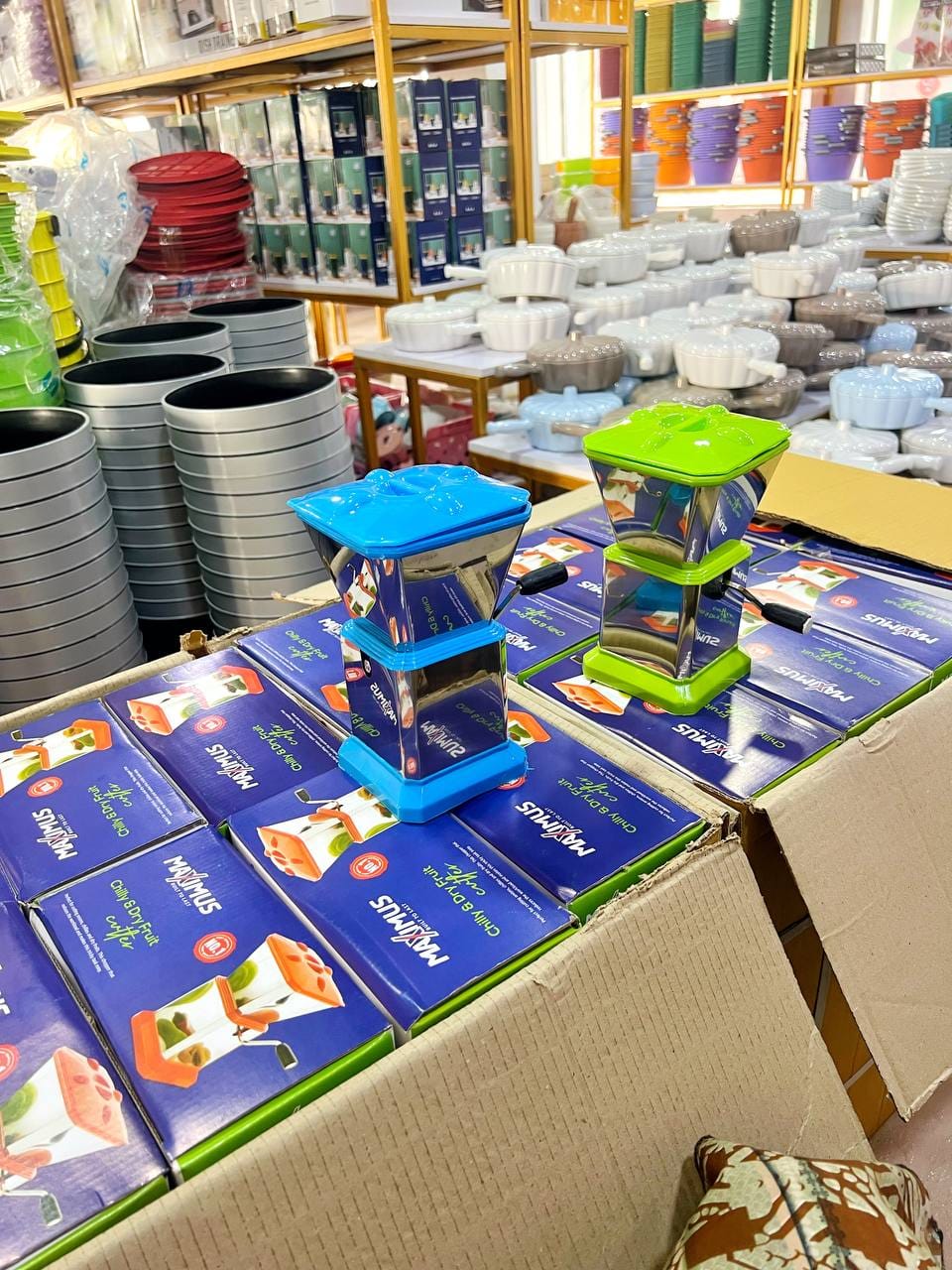 Stainless Manual Grater - Image 3