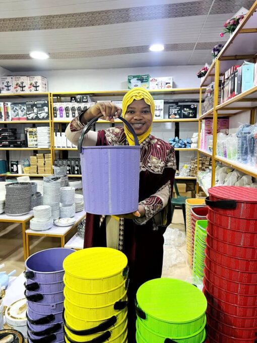 Woven Design Bucket with Cover - Image 2