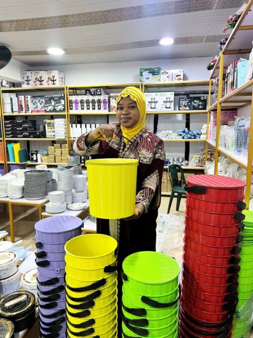 Woven Design Bucket with Cover