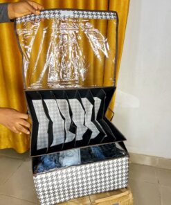 Alternative view of Wardrobe Compartment